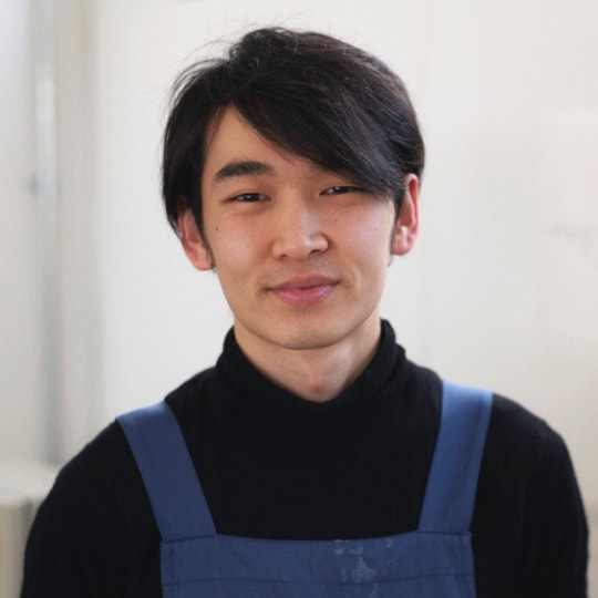 担当 ： 新島龍彦